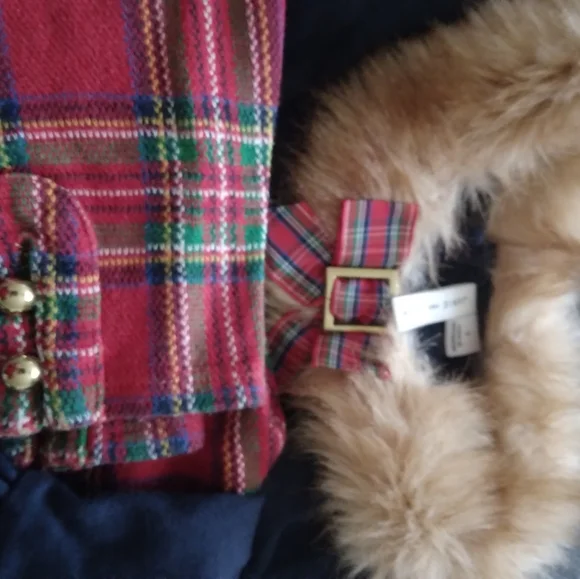 Janie and Jack set size 5t faux fur collar